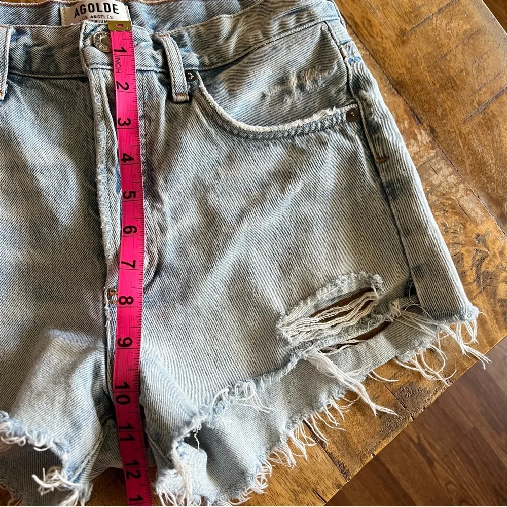 Agolde PARKER VINTAGE CUT OFF DISTRESSED SHORT IN ANIMATE SIZE 26